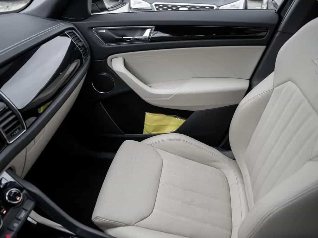 Skoda Kodiaq L&K 1.5 TSI DSG DCC AHK Kam. Leder 360 LM 10/2022-photo-19