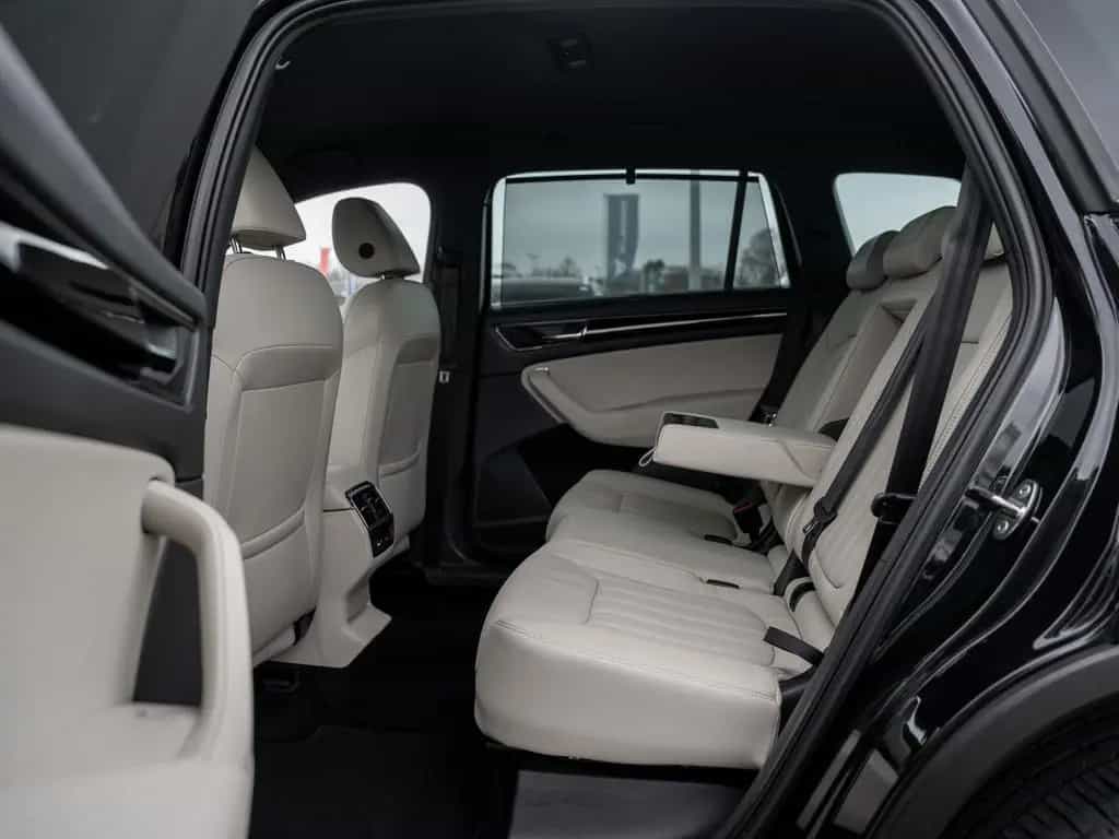 Skoda Kodiaq L&K 1.5 TSI DSG DCC AHK Kam. Leder 360 LM 10/2022-photo-7