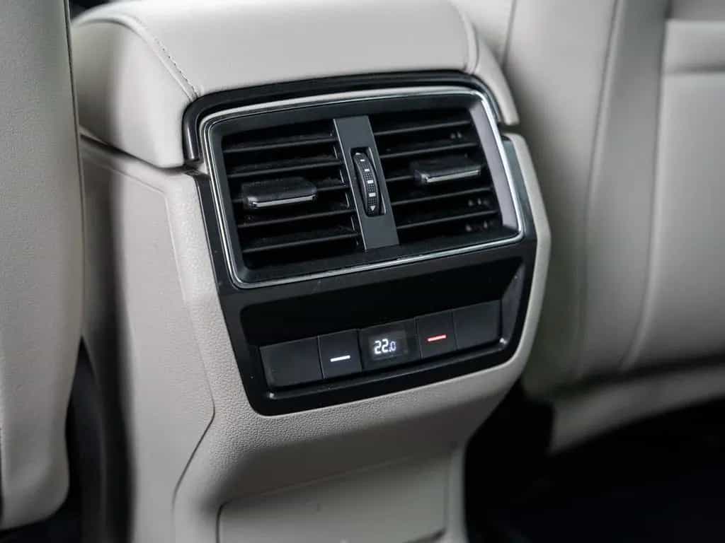 Skoda Kodiaq L&K 1.5 TSI DSG DCC AHK Kam. Leder 360 LM 10/2022-photo-8