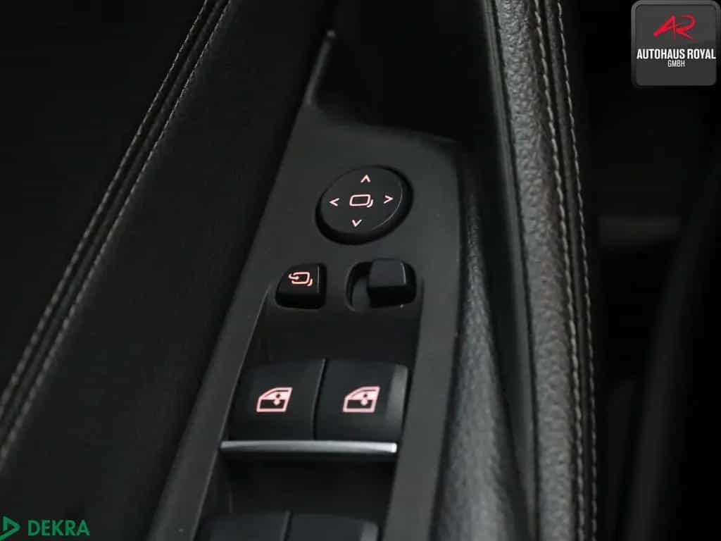 BMW 5 Series 520 i T EXKLUSIV PANO,HUD,NAVIPROF,KEYLESSGO,SH 08/2018-photo-14