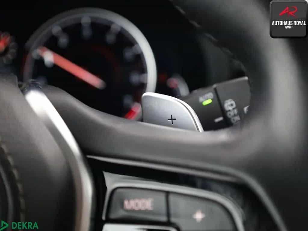 BMW 5 Series 520 i T EXKLUSIV PANO,HUD,NAVIPROF,KEYLESSGO,SH 08/2018-photo-16