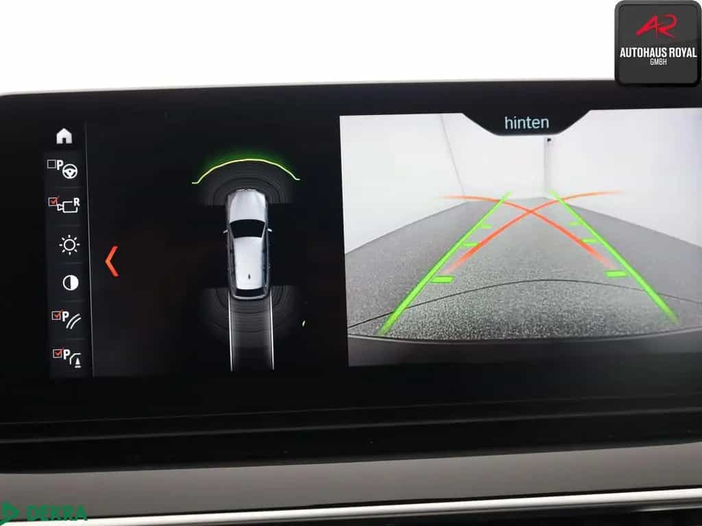 BMW 5 Series 520 i T EXKLUSIV PANO,HUD,NAVIPROF,KEYLESSGO,SH 08/2018-photo-23