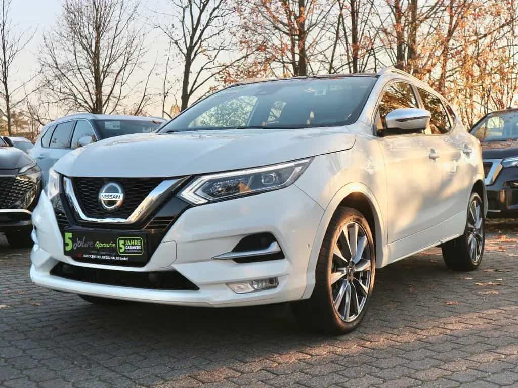 Nissan Qashqai 1.3 DIG-T Tekna+ ACC 360° Navi LM BOSE 12/2019-photo-1