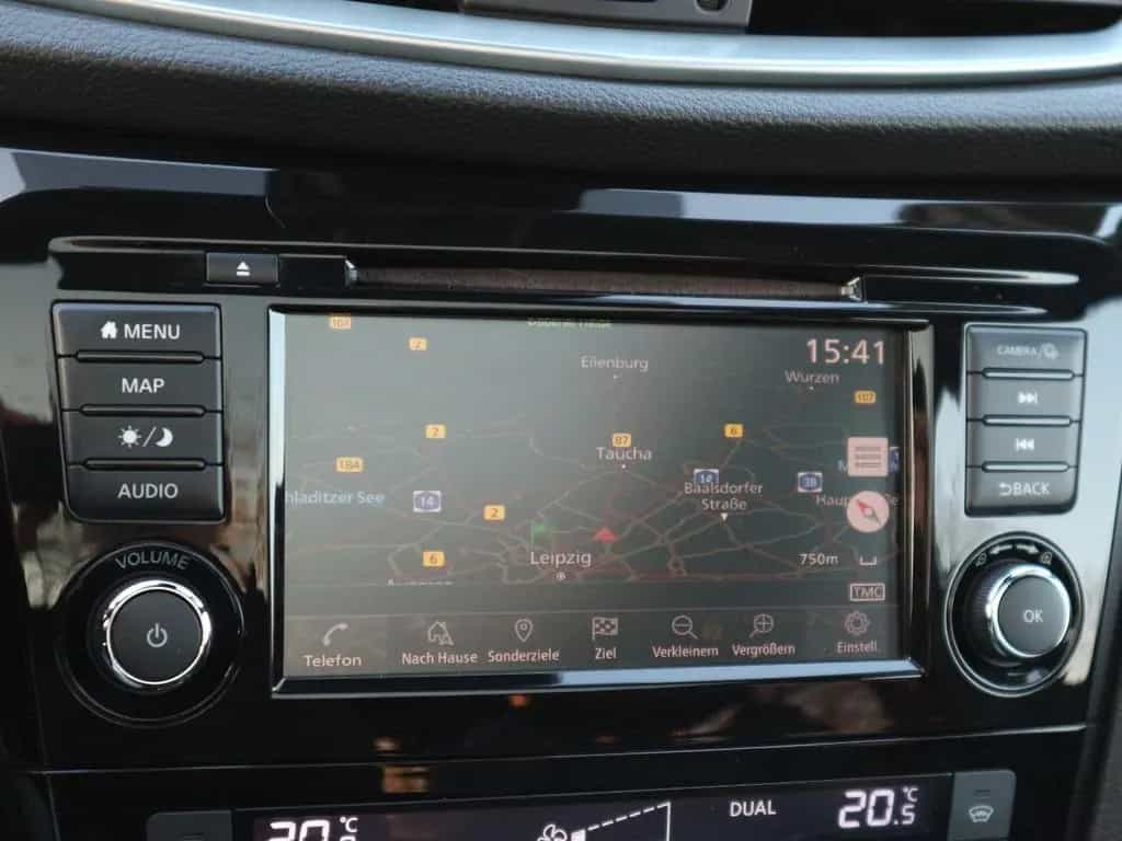 Nissan Qashqai 1.3 DIG-T Tekna+ ACC 360° Navi LM BOSE 12/2019-photo-10