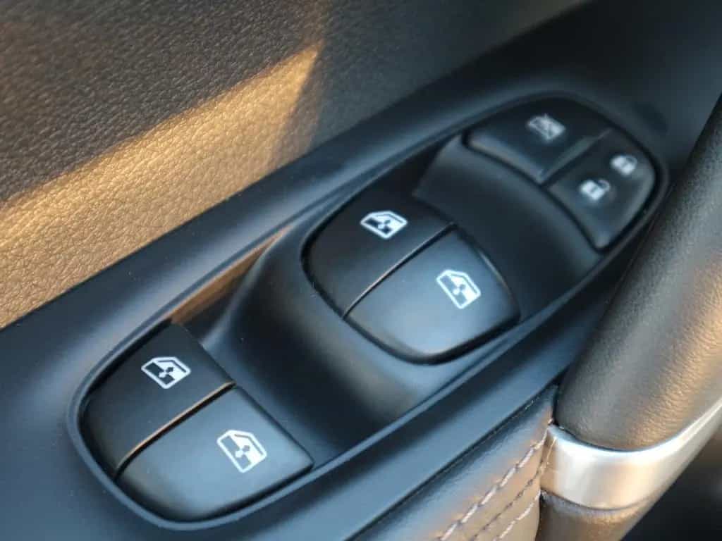 Nissan Qashqai 1.3 DIG-T Tekna+ ACC 360° Navi LM BOSE 12/2019-photo-14