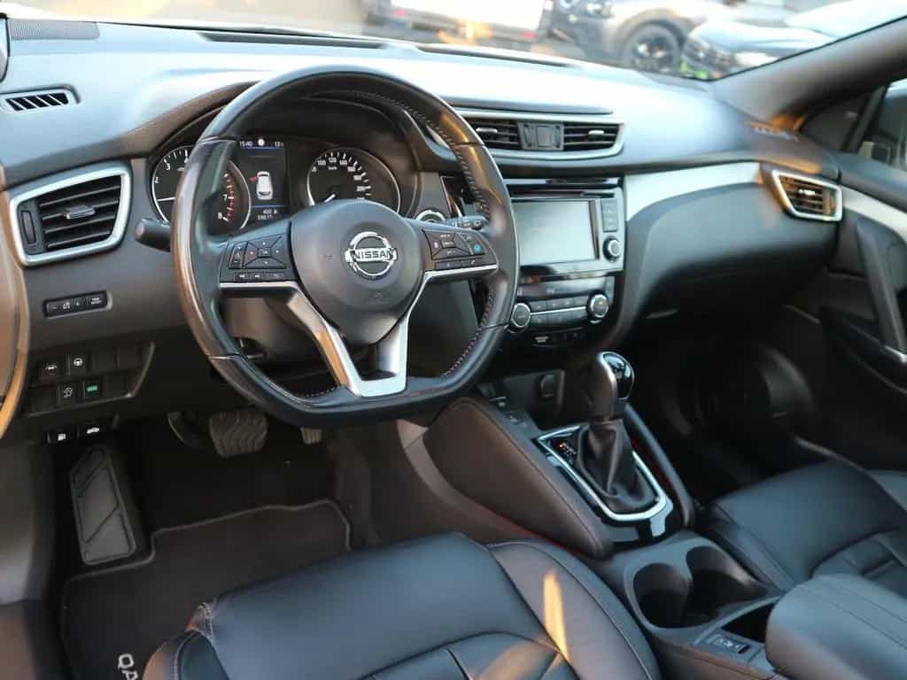 Nissan Qashqai 1.3 DIG-T Tekna+ ACC 360° Navi LM BOSE 12/2019-photo-17