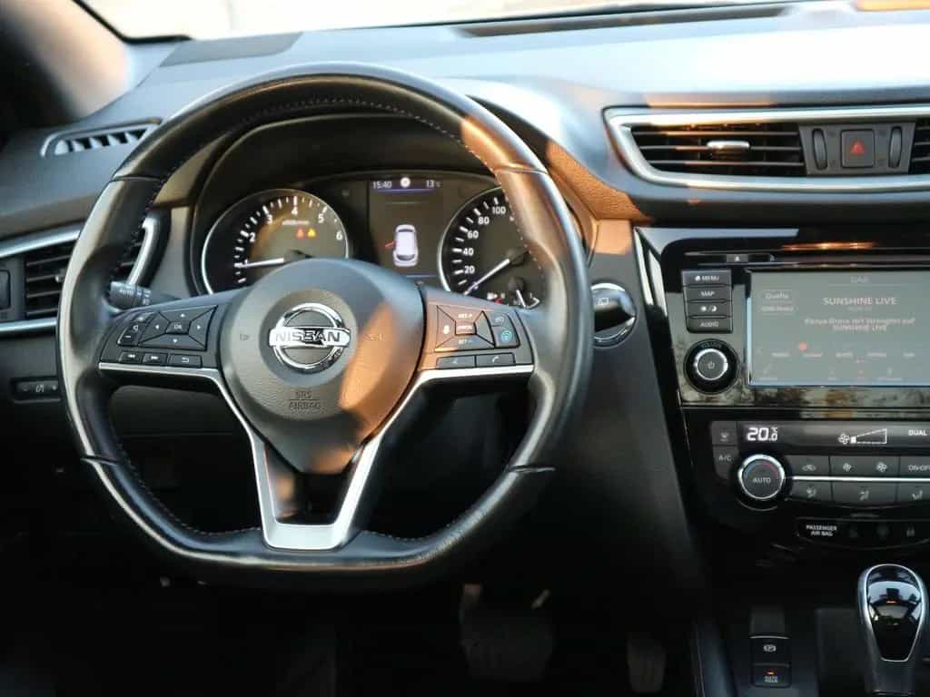 Nissan Qashqai 1.3 DIG-T Tekna+ ACC 360° Navi LM BOSE 12/2019-photo-19