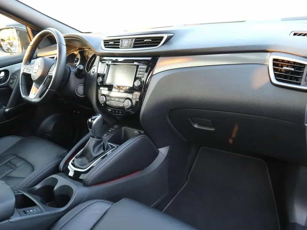 Nissan Qashqai 1.3 DIG-T Tekna+ ACC 360° Navi LM BOSE 12/2019-photo-22