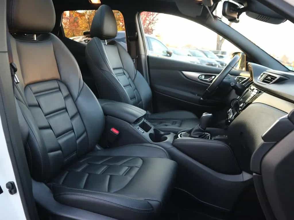 Nissan Qashqai 1.3 DIG-T Tekna+ ACC 360° Navi LM BOSE 12/2019-photo-23