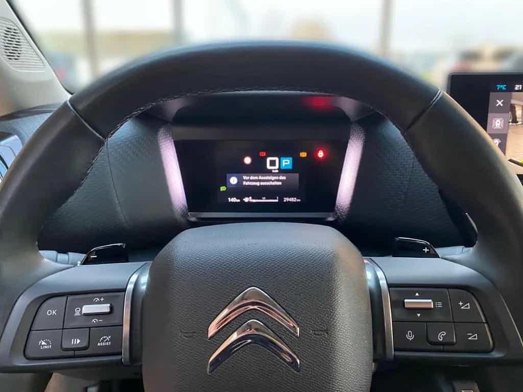Citroën C4 Lim. Max 03/2024-photo-11