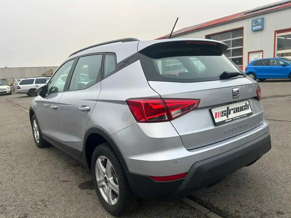 Seat Arona Style 06/2021-photo-3