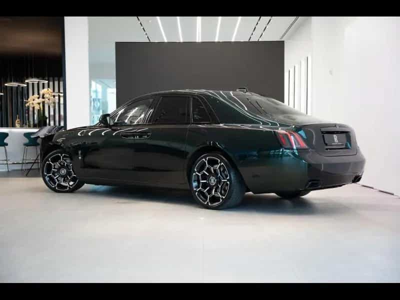 Rolls-Royce Ghost Black Badge 11/2025-photo-1