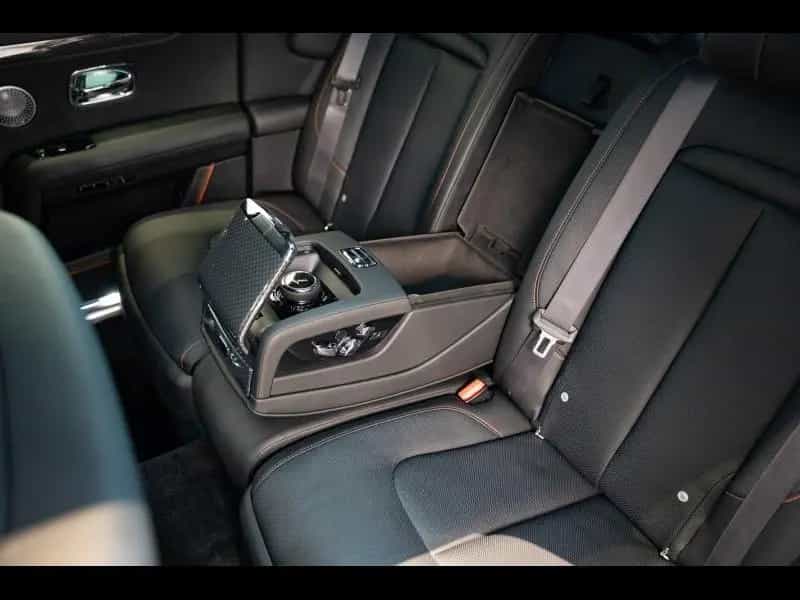 Rolls-Royce Ghost Black Badge 11/2025-photo-22