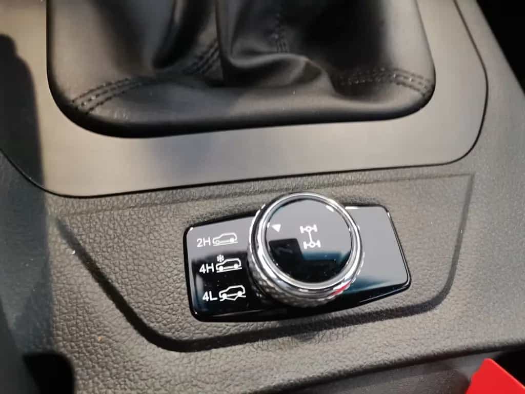 Ssangyong MUSSO 2.2 D Quartz 4WD Navi|Lenkradh.|RFK 06/2025-photo-14