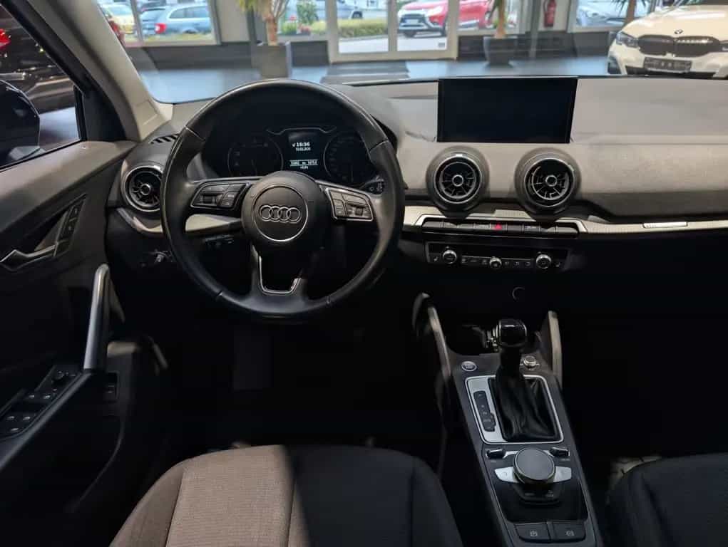 Audi Q2 35 TFSI S tronic 1.Hand 03/2022-photo-6