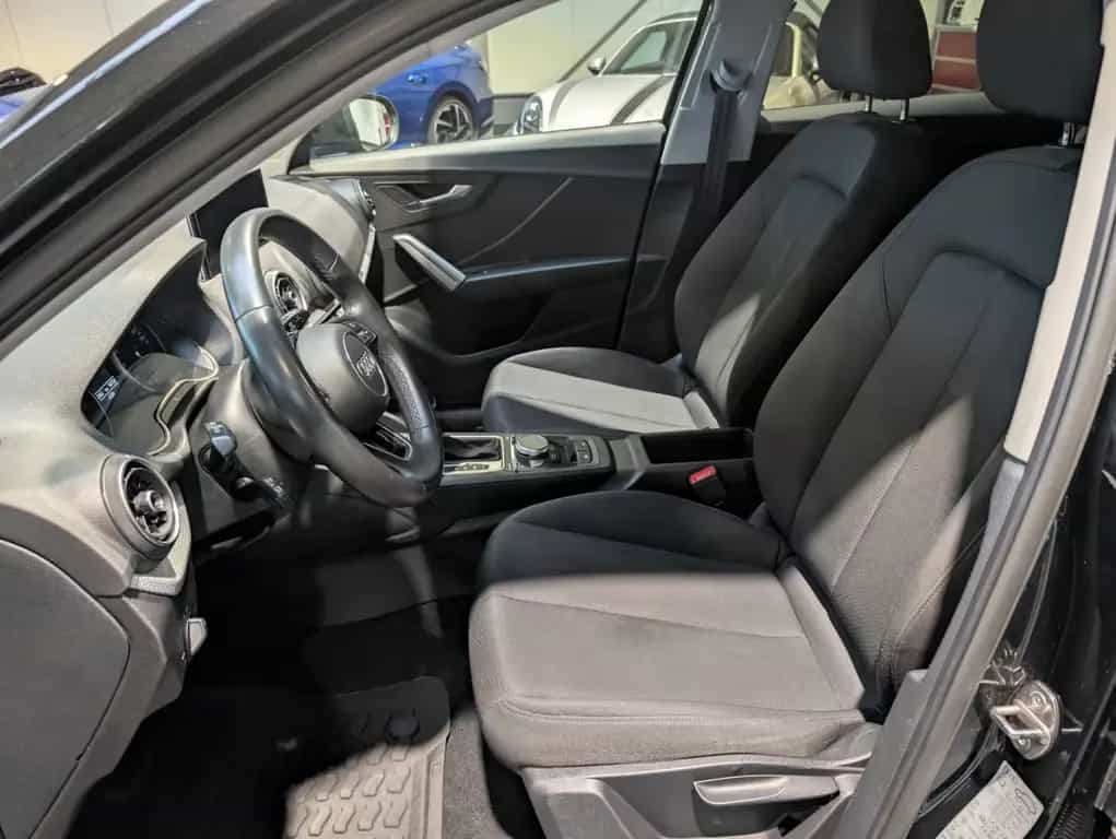 Audi Q2 35 TFSI S tronic 1.Hand 03/2022-photo-7