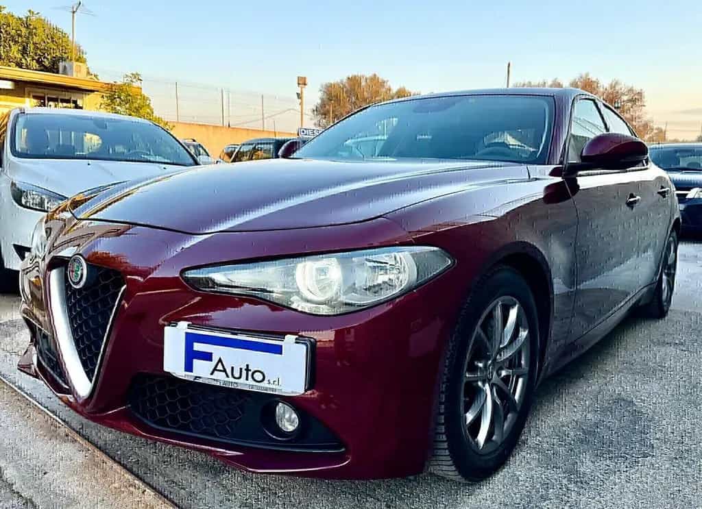Alfa Romeo Giulia 2.2 Turbodiesel 150 CV AT8,Nav 05/2016-photo-4