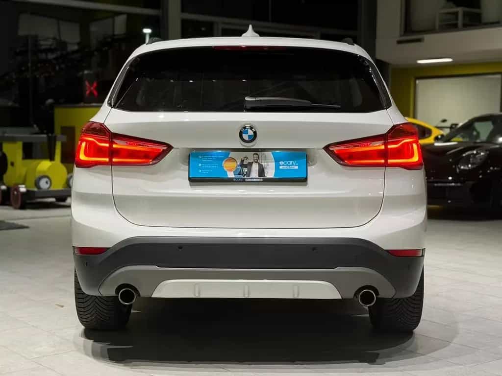 BMW X1 xDrive 20 i Sport Line *RFK*X-Drive*Shadow* 04/2018-photo-4