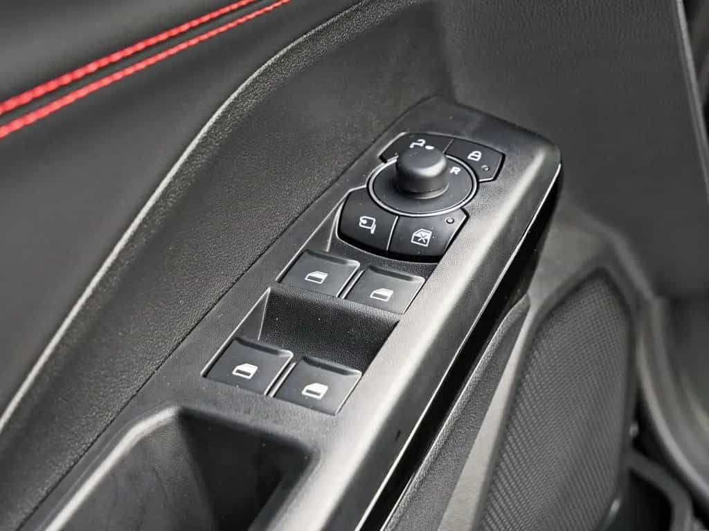Ford Puma 1.0 Hybrid ST-Line | BLIS | iACC | NAVI | null-photo-10