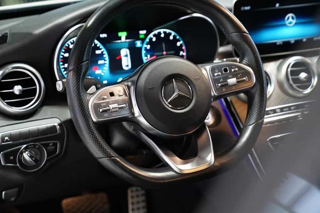 Mercedes-Benz C-Class 300 Coupé AMG Line *19 *Pano *Night *BURM 08/2019-photo-15