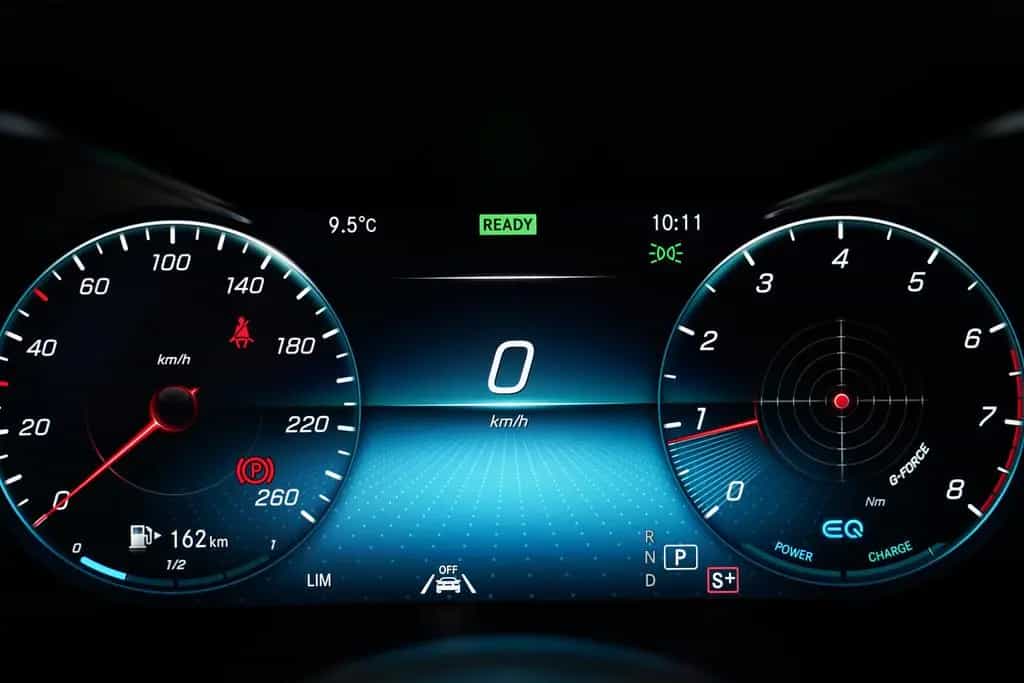 Mercedes-Benz C-Class 300 Coupé AMG Line *19 *Pano *Night *BURM 08/2019-photo-36