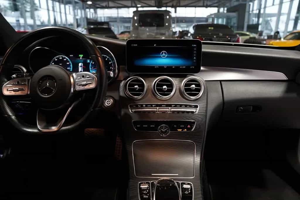 Mercedes-Benz C-Class 300 Coupé AMG Line *19 *Pano *Night *BURM 08/2019-photo-43