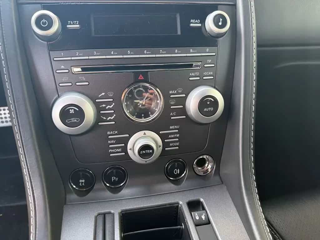 Aston Martin V8 Vantage 4.7 SPORTSHIFT GARANTIE 08/2011-photo-12
