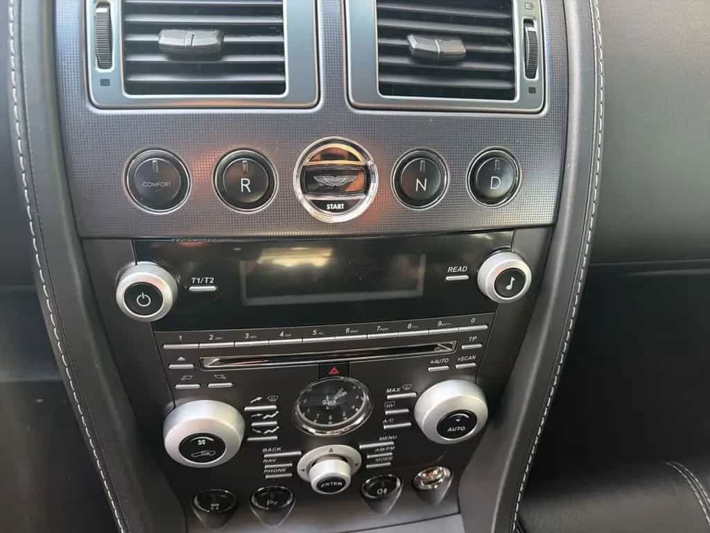 Aston Martin V8 Vantage 4.7 SPORTSHIFT GARANTIE 08/2011-photo-9