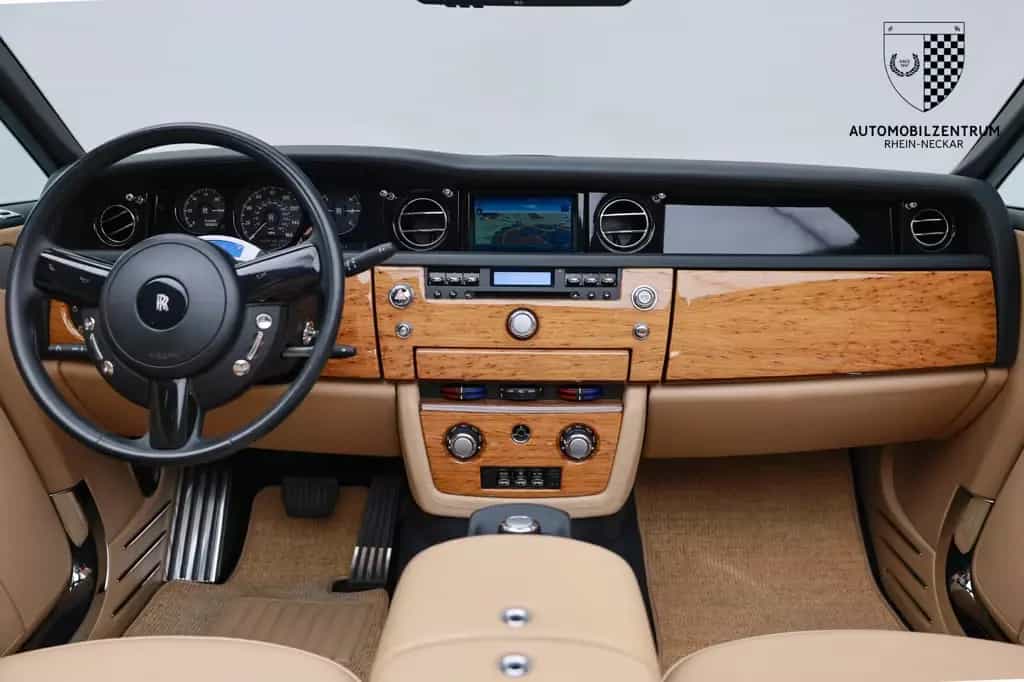 Rolls-Royce Phantom Drophead 1 of 50 Picnic Hamper/Logos 01/2009-photo-13