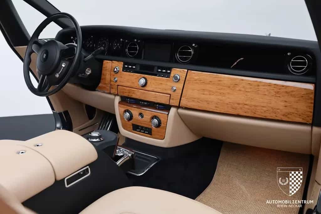 Rolls-Royce Phantom Drophead 1 of 50 Picnic Hamper/Logos 01/2009-photo-14