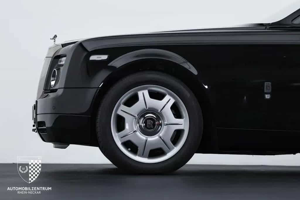 Rolls-Royce Phantom Drophead 1 of 50 Picnic Hamper/Logos 01/2009-photo-41