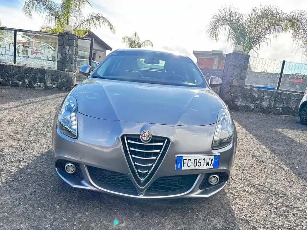 Alfa Romeo Giulietta 1.6 JTDm 120 CV Exclusive 03/2016-photo-1