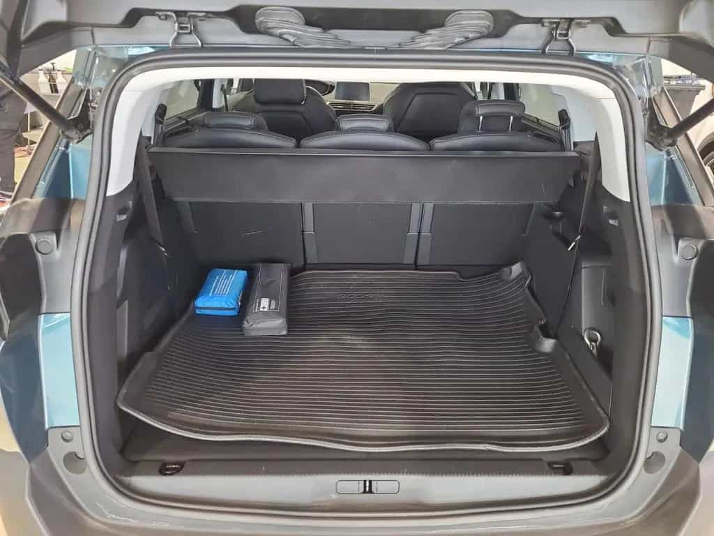 Peugeot 5008 Allure Induktive Ladestation Sitzheiz. LED 02/2018-photo-12