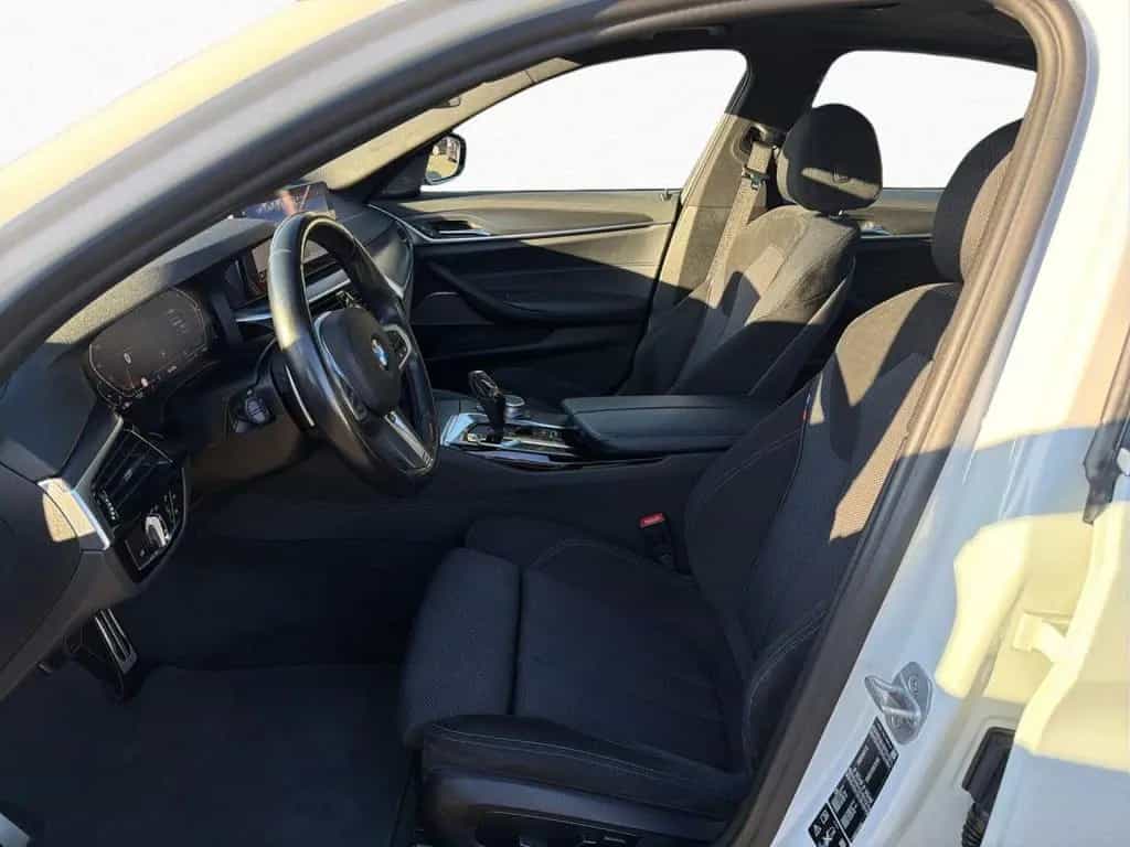 BMW 5 Series 520d xDrive Aut. M Sport GSD St&Go StdHz RFK H/K 09/2021-photo-10