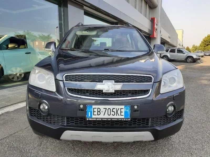 Chevrolet Captiva 2.0 VCDi LTX 4x4-C.AUTOMATICO- 06/2007-photo-2