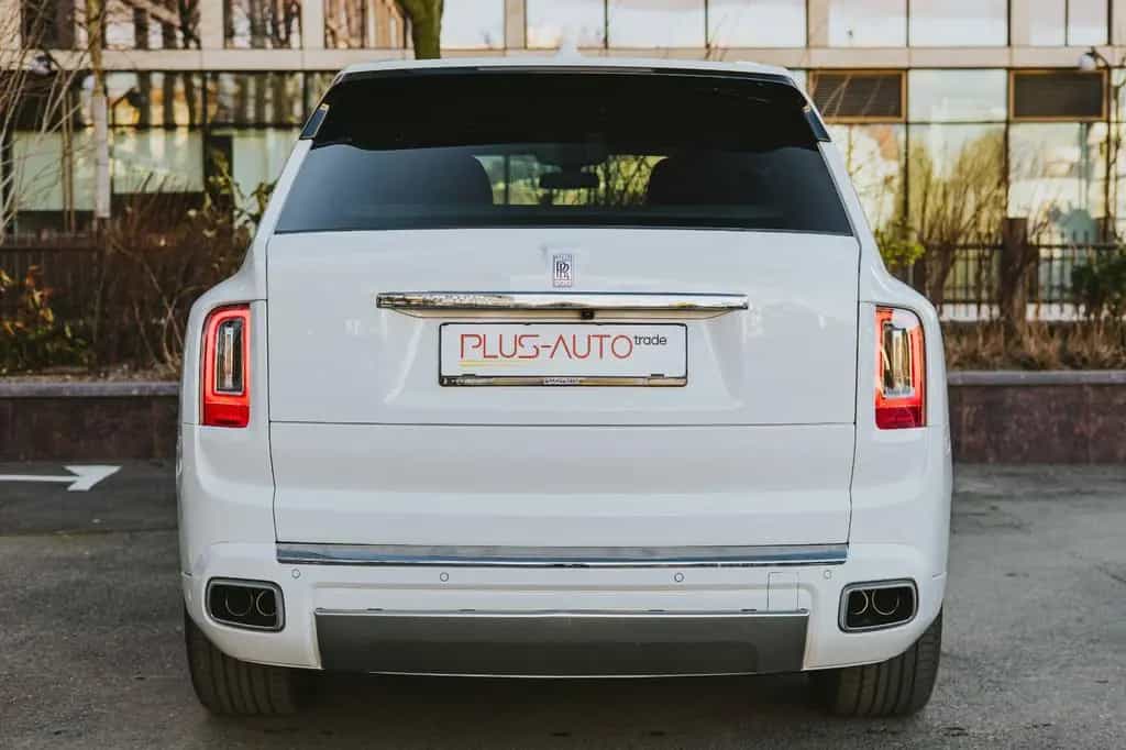 Rolls-Royce Cullinan 05/2023-photo-12