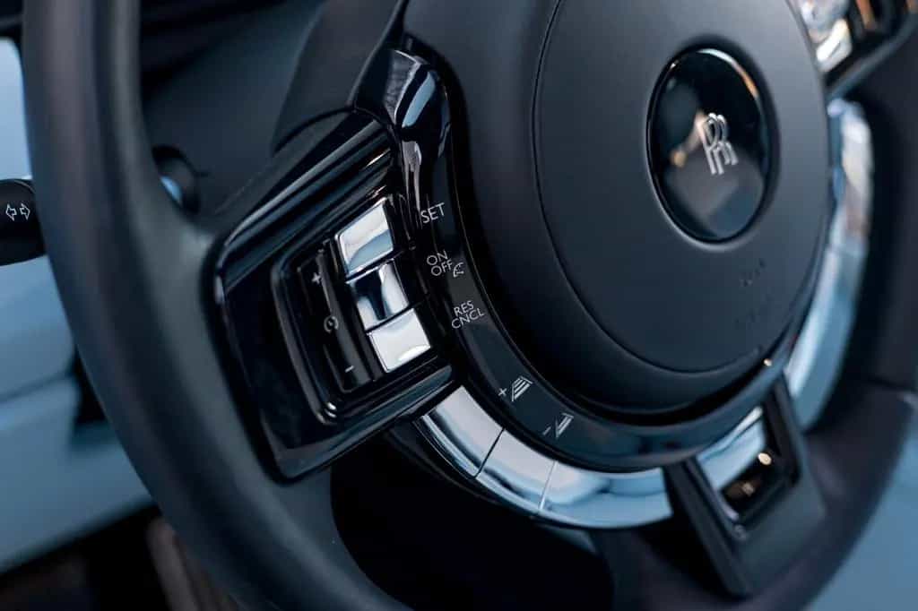 Rolls-Royce Cullinan 05/2023-photo-24