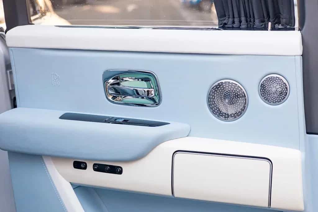 Rolls-Royce Cullinan 05/2023-photo-30