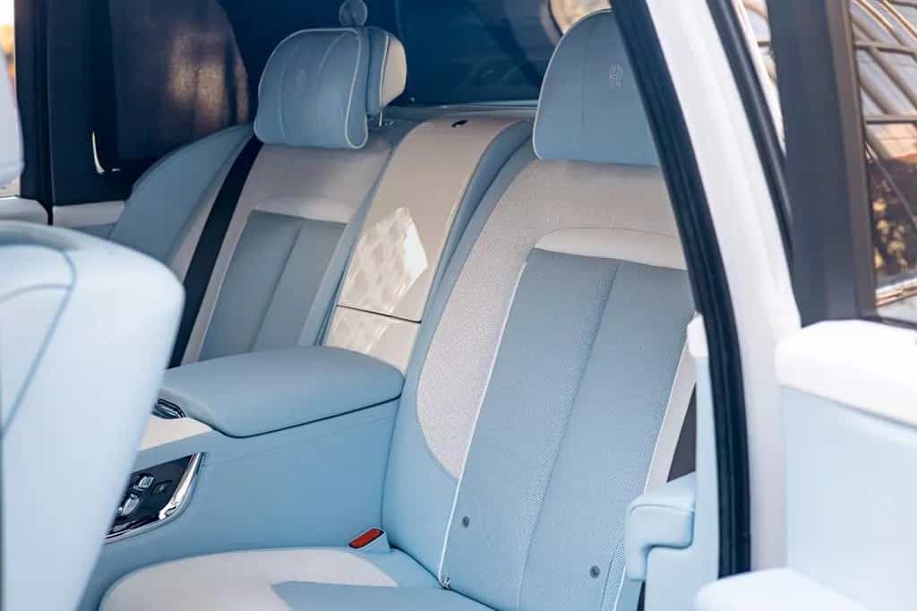 Rolls-Royce Cullinan 05/2023-photo-32