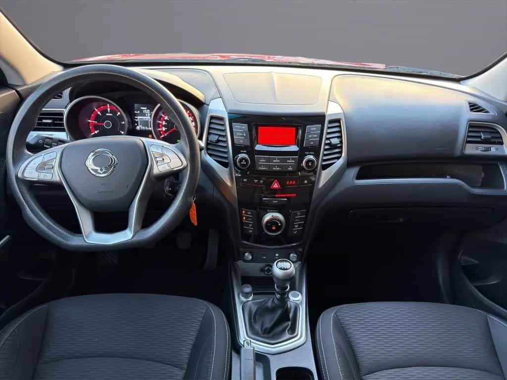 Ssangyong Tivoli 1.6 2WD *SHZ/KLIMA/BLUETOOTH* 05/2018-photo-11