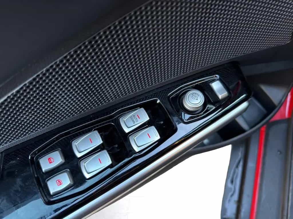 Ssangyong Tivoli 1.6 2WD *SHZ/KLIMA/BLUETOOTH* 05/2018-photo-9