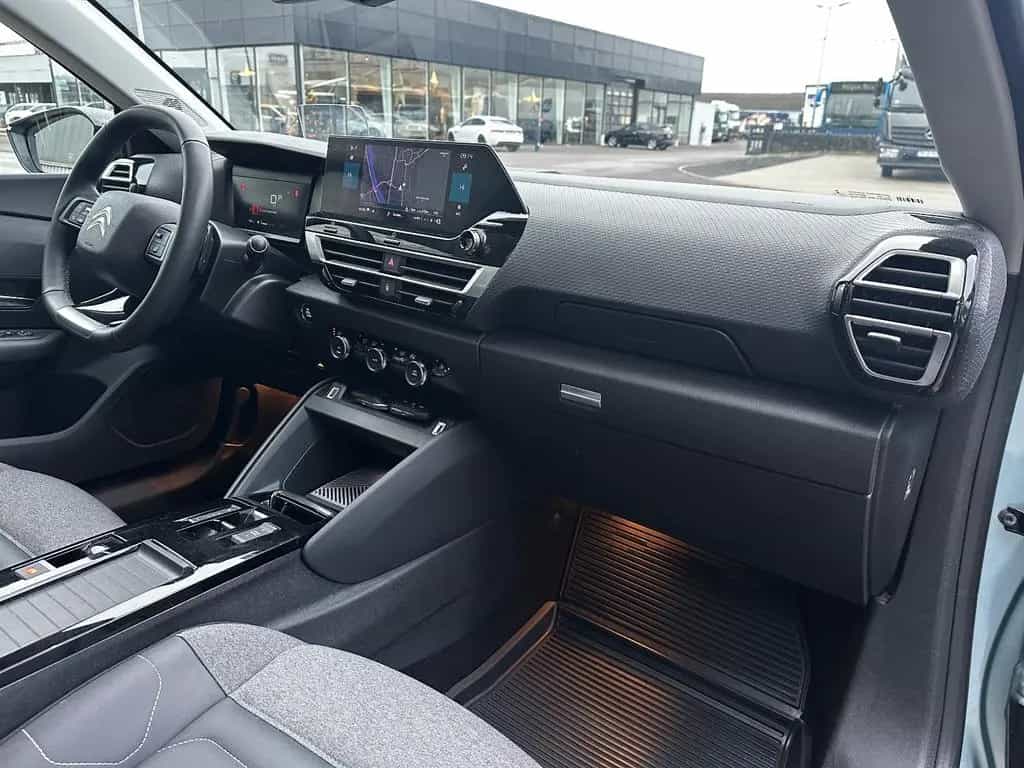 Citroën C4 Lim. Shine *Lenkr. Heiz.*Pano*1.Hand* 07/2022-photo-10