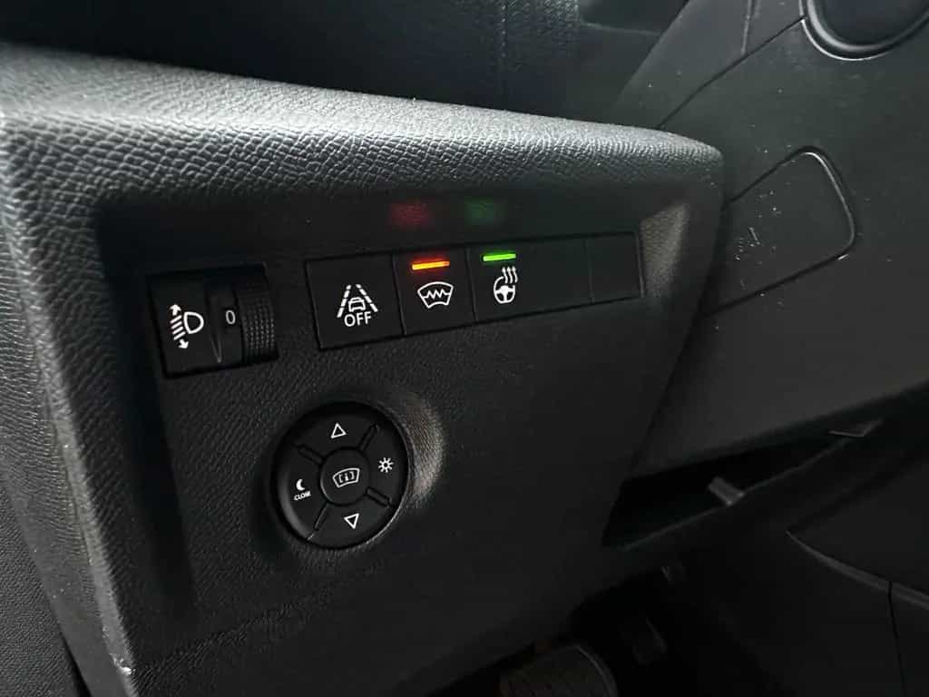 Citroën C4 Lim. Shine *Lenkr. Heiz.*Pano*1.Hand* 07/2022-photo-5