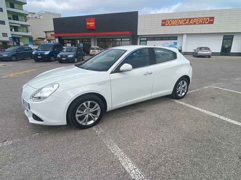 Alfa Romeo Giulietta 1.6 JTDm-2 105 cv/nuovissim 12/2013-photo-3