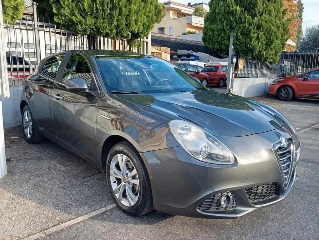 Alfa Romeo Giulietta 1.6 JTDm-2 105 CV Exclusive 11/2013-photo-0