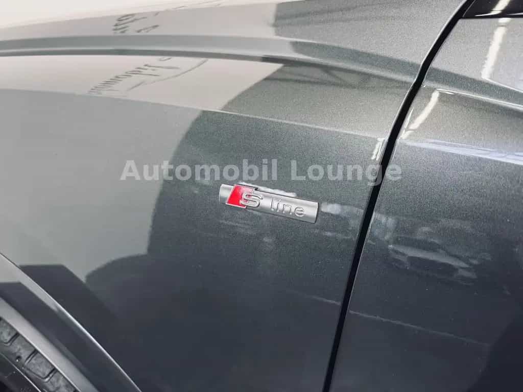 Audi Q3 40 TFSI quattro S line / Kamera / Navi / Ambi 09/2019-photo-12