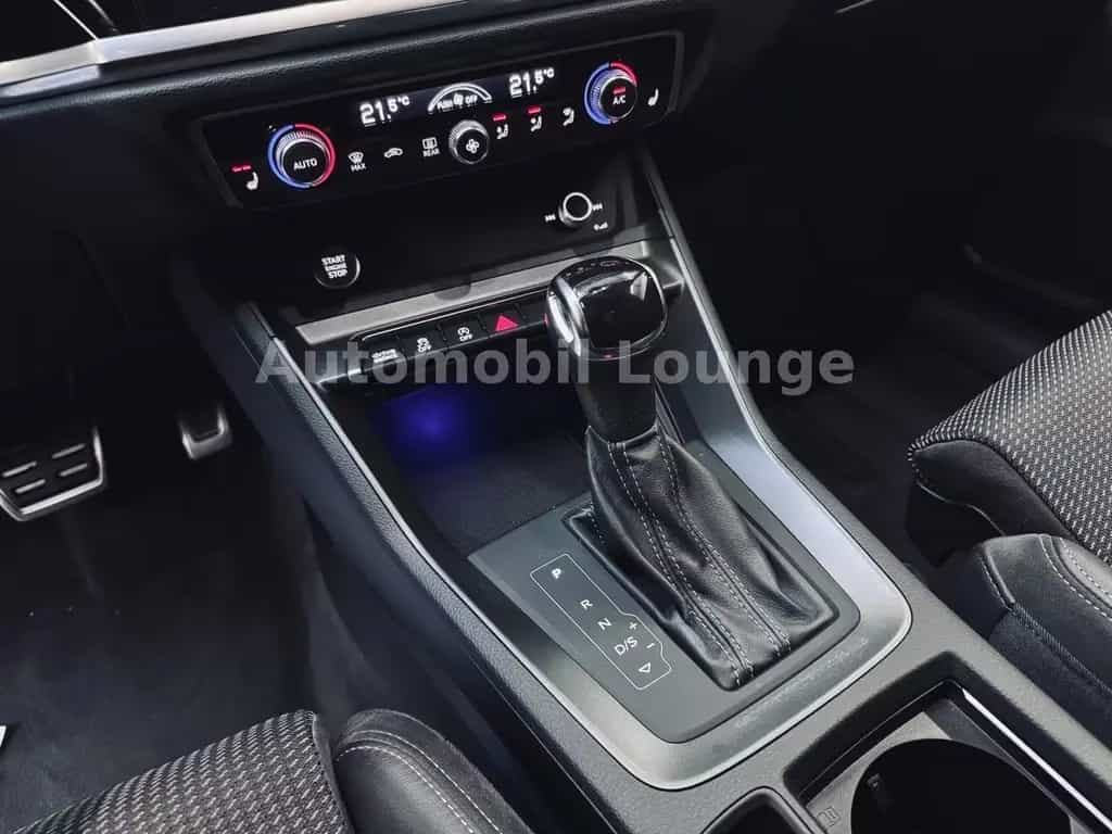 Audi Q3 40 TFSI quattro S line / Kamera / Navi / Ambi 09/2019-photo-22