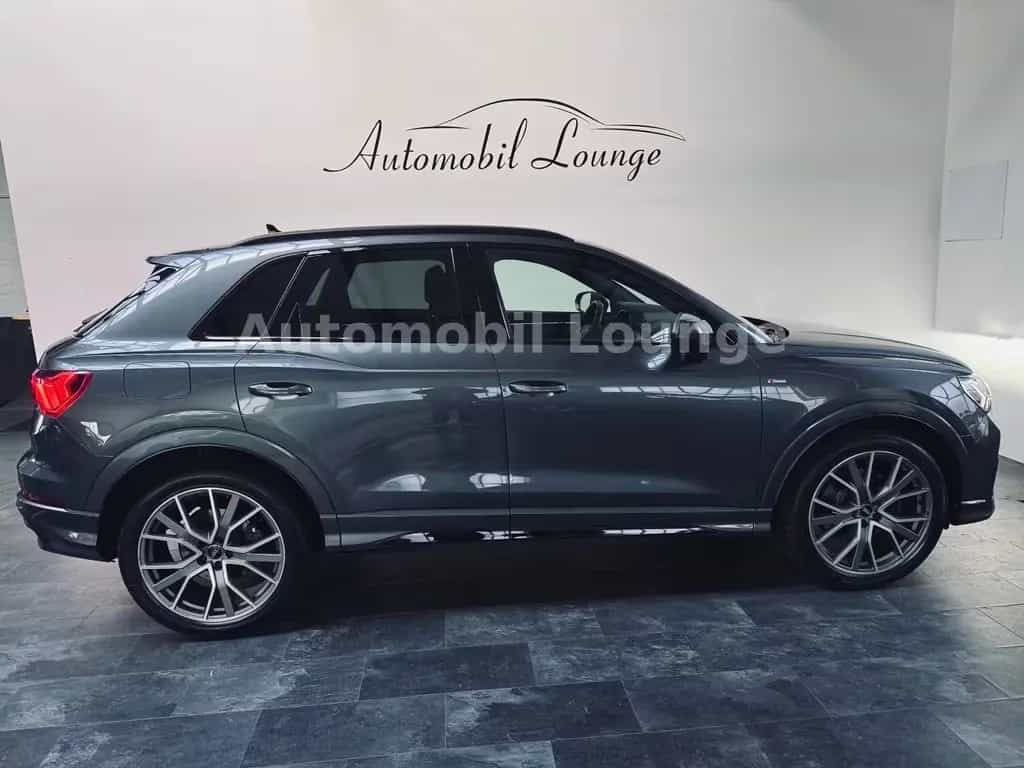 Audi Q3 40 TFSI quattro S line / Kamera / Navi / Ambi 09/2019-photo-4