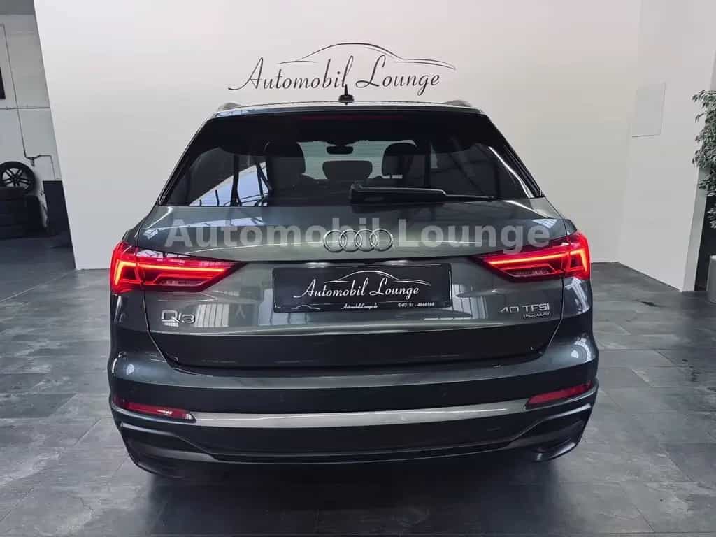 Audi Q3 40 TFSI quattro S line / Kamera / Navi / Ambi 09/2019-photo-5