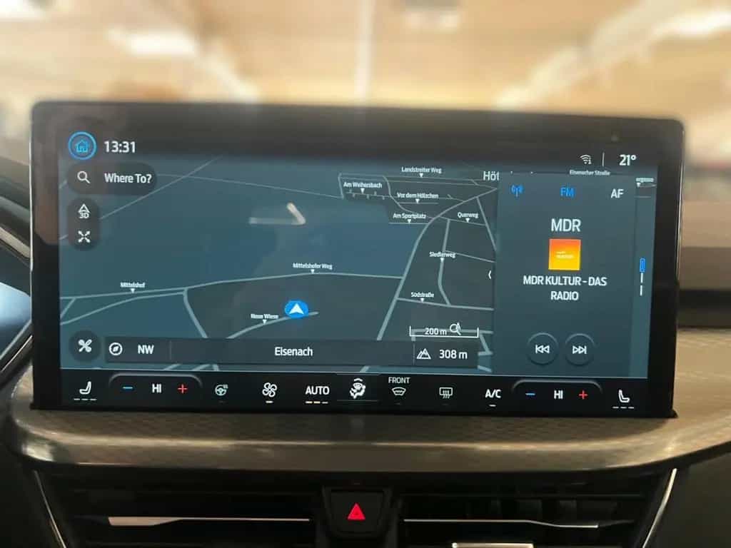 Ford Kuga 1.5l EcoBoost Titanium 5D M6 FWD AHK Winter null-photo-10